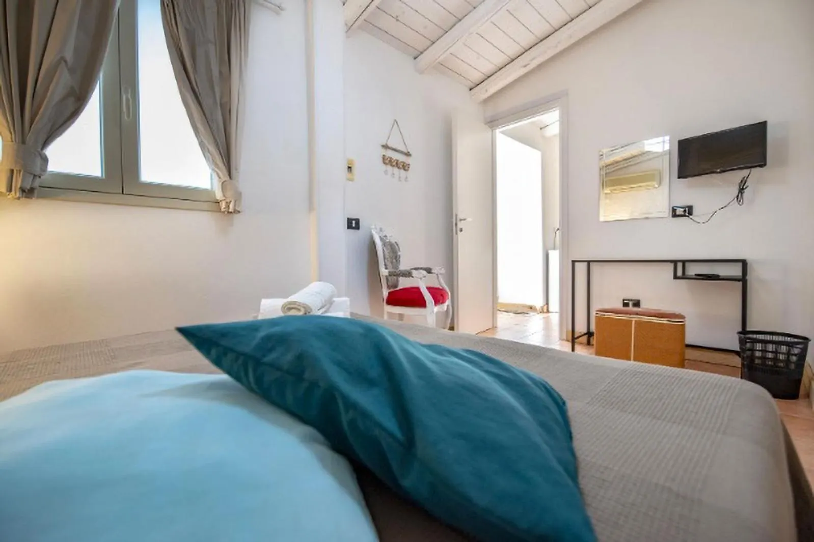 Casa Della Loggia Apartment Avola 0*,  Italy